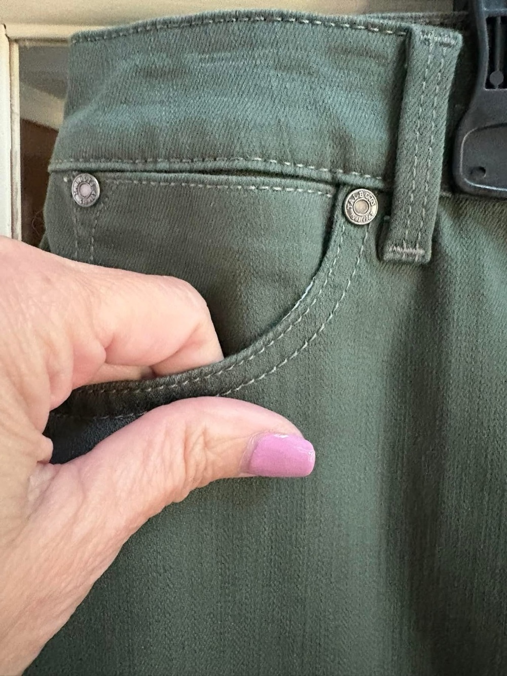 Talbots Olive Green Button-Front Pencil Skirt - Picture 3 of 8